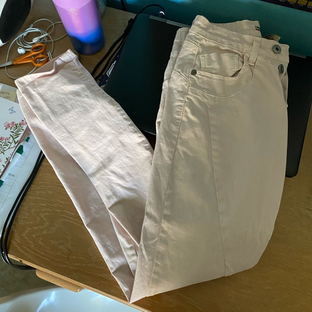 Please Italian jeans